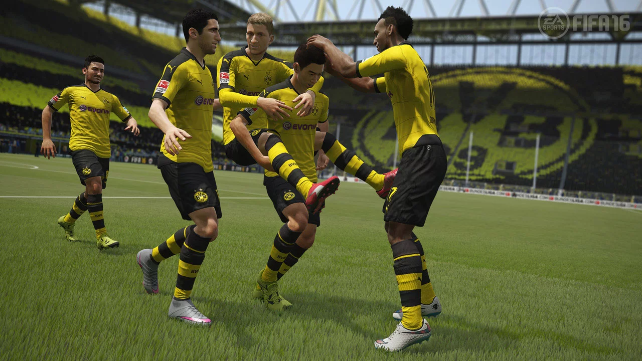 Изображение игры: EA SPORTS FIFA 16