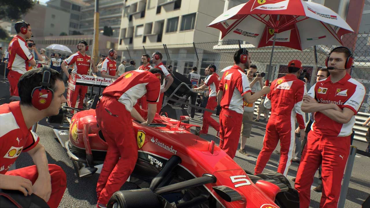 Изображение игры: F1 2015