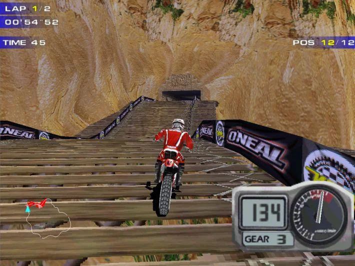 Изображение игры: Moto Racer 2