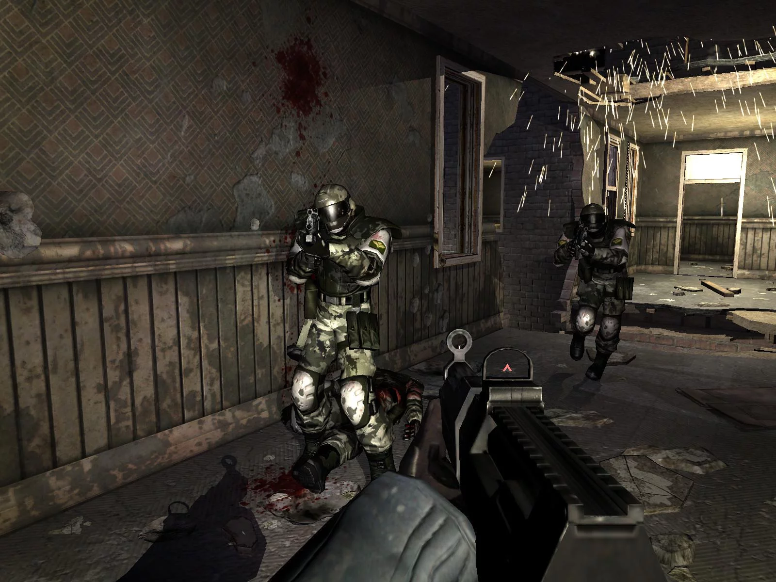 Изображение игры: F.E.A.R. Platinum