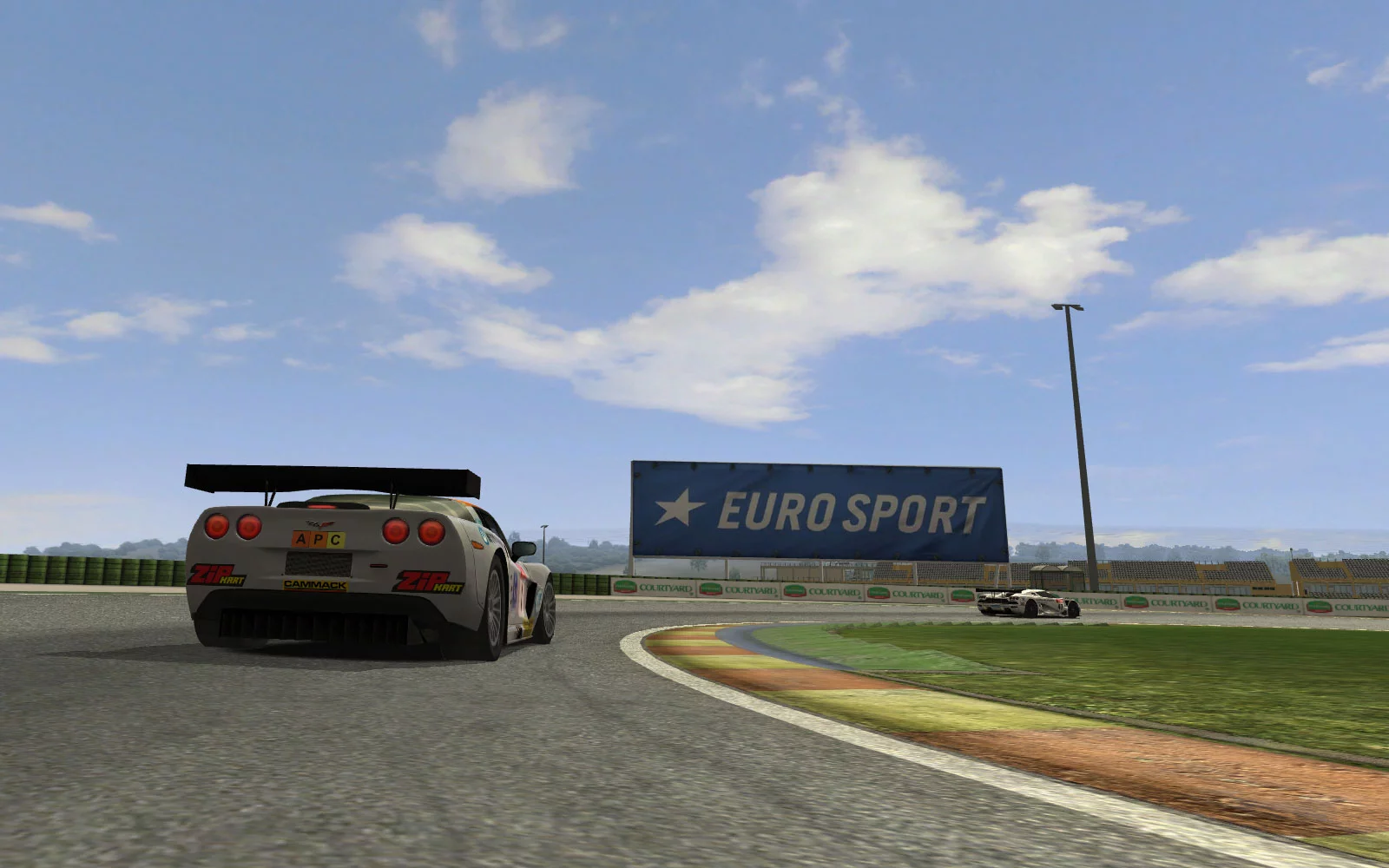Изображение игры: GTR Evolution