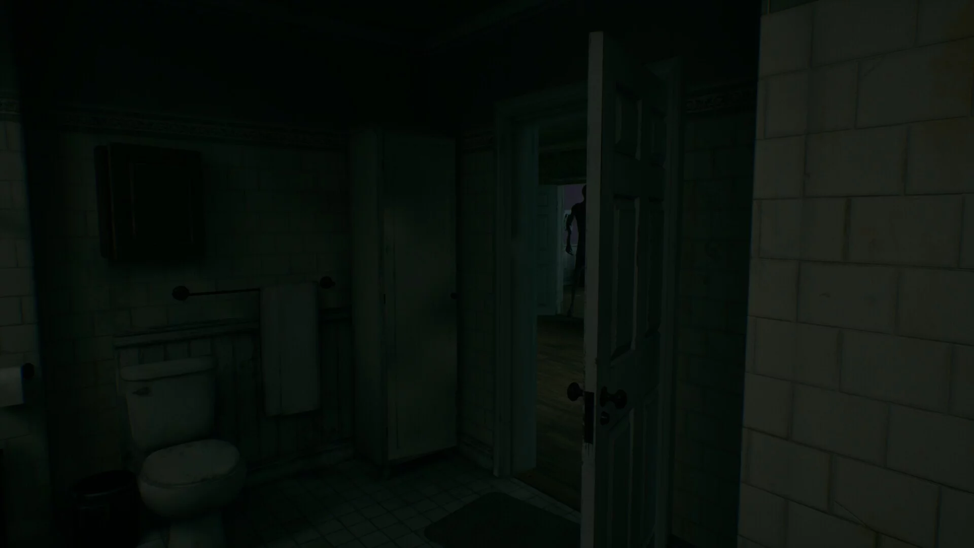 Изображение игры: I found myself in a strange house and I'm scared