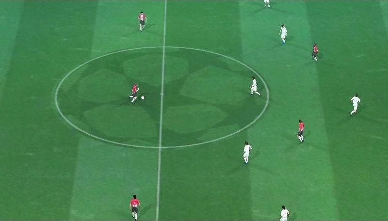 Изображение игры: UEFA Champions League 2004-2005