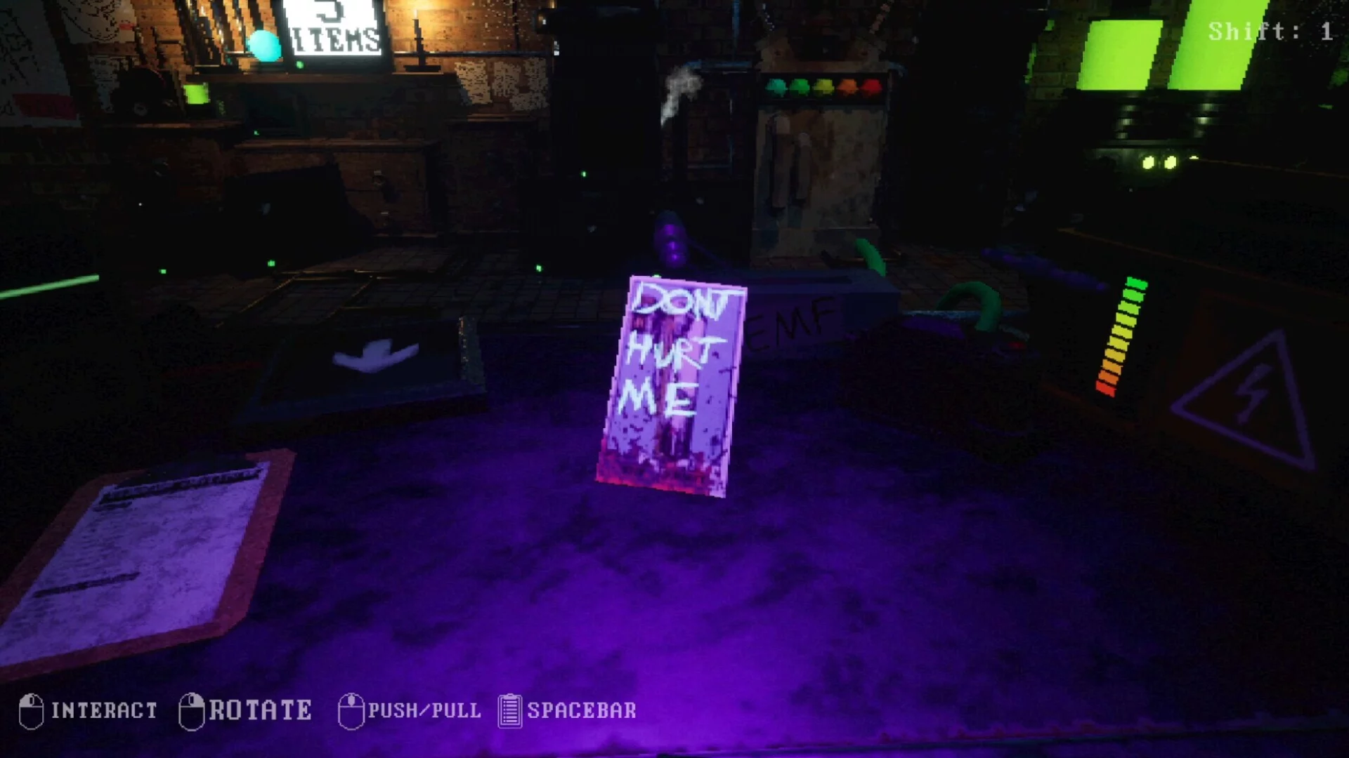 Изображение игры: A Spooky Item Game