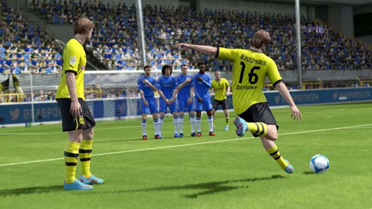 Изображение игры: EA SPORTS FIFA Soccer 13