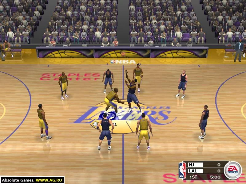 Изображение игры: NBA Live 2003