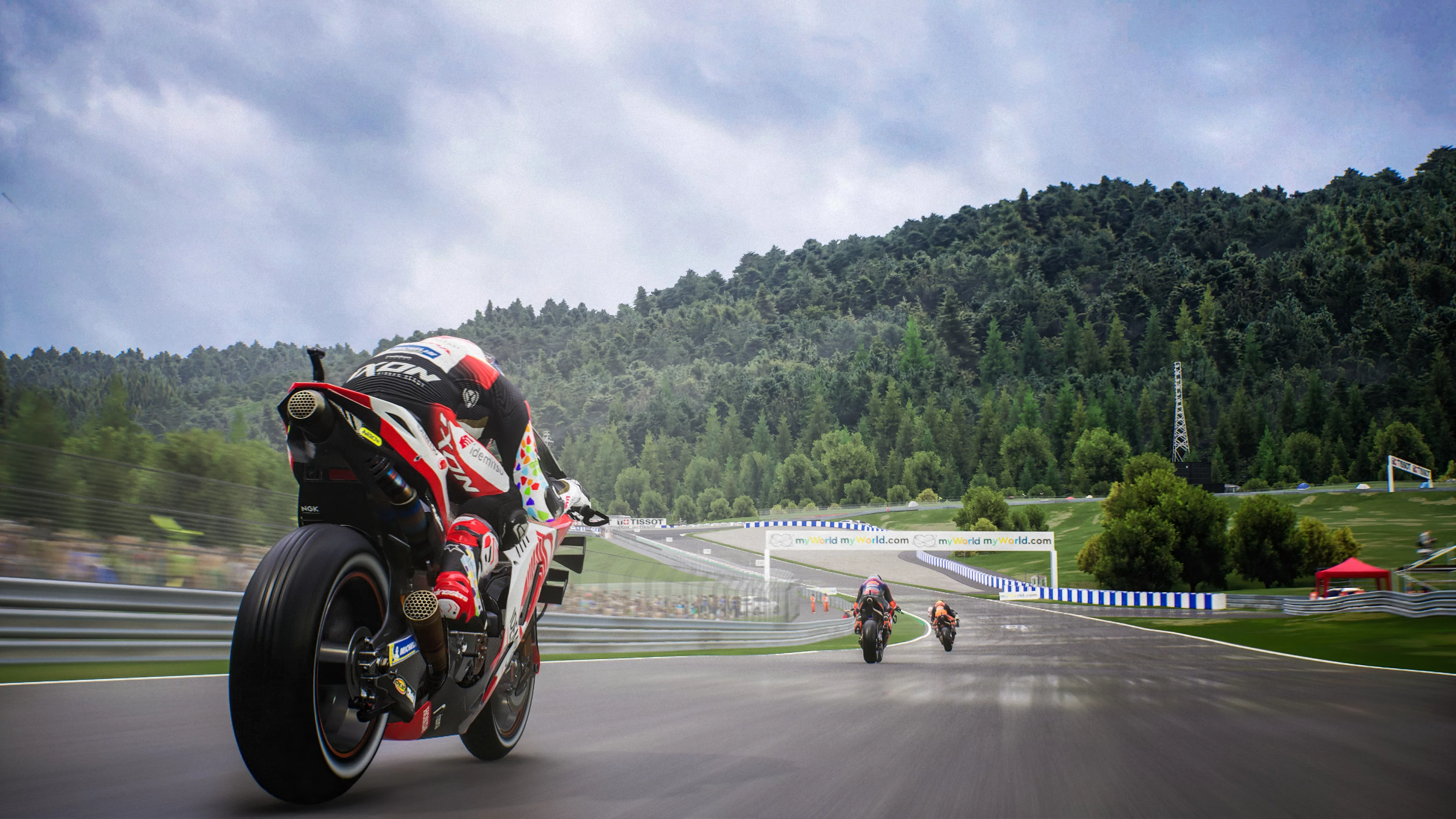 Изображение игры: MotoGP 21