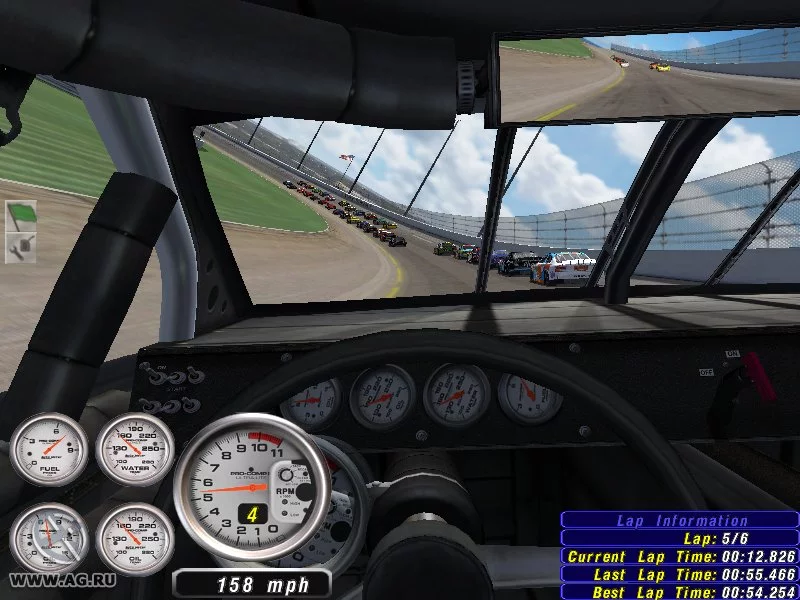 Изображение игры: NASCAR Thunder 2004