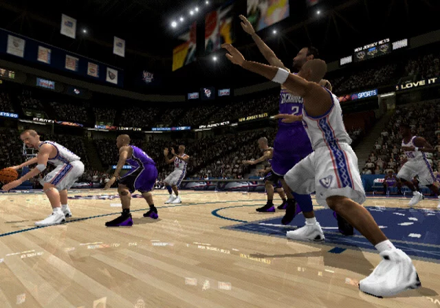 Изображение игры: NBA Live 2004