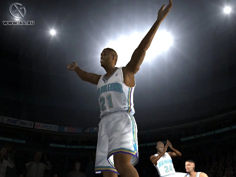 Изображение игры: NBA Live 2004