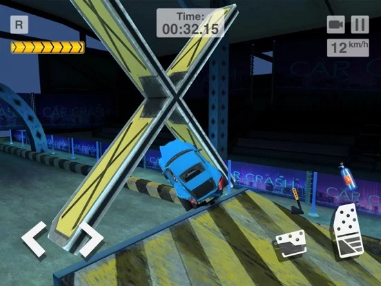 Изображение игры: Car Crash Game Online