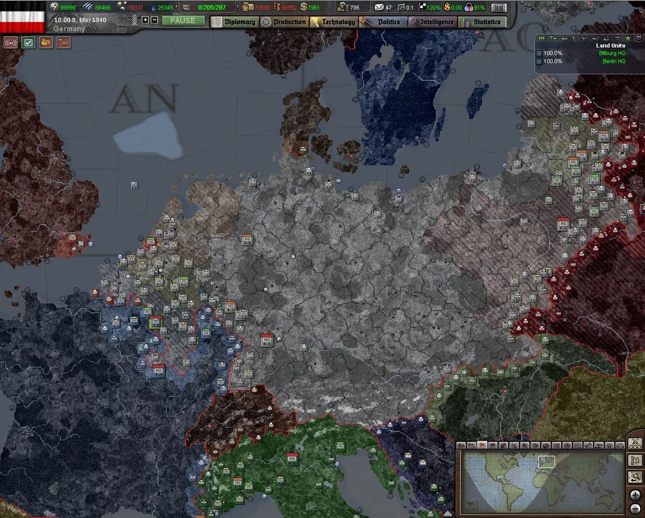 Изображение игры: Hearts of Iron III: Dies Irae Götterdämmerung