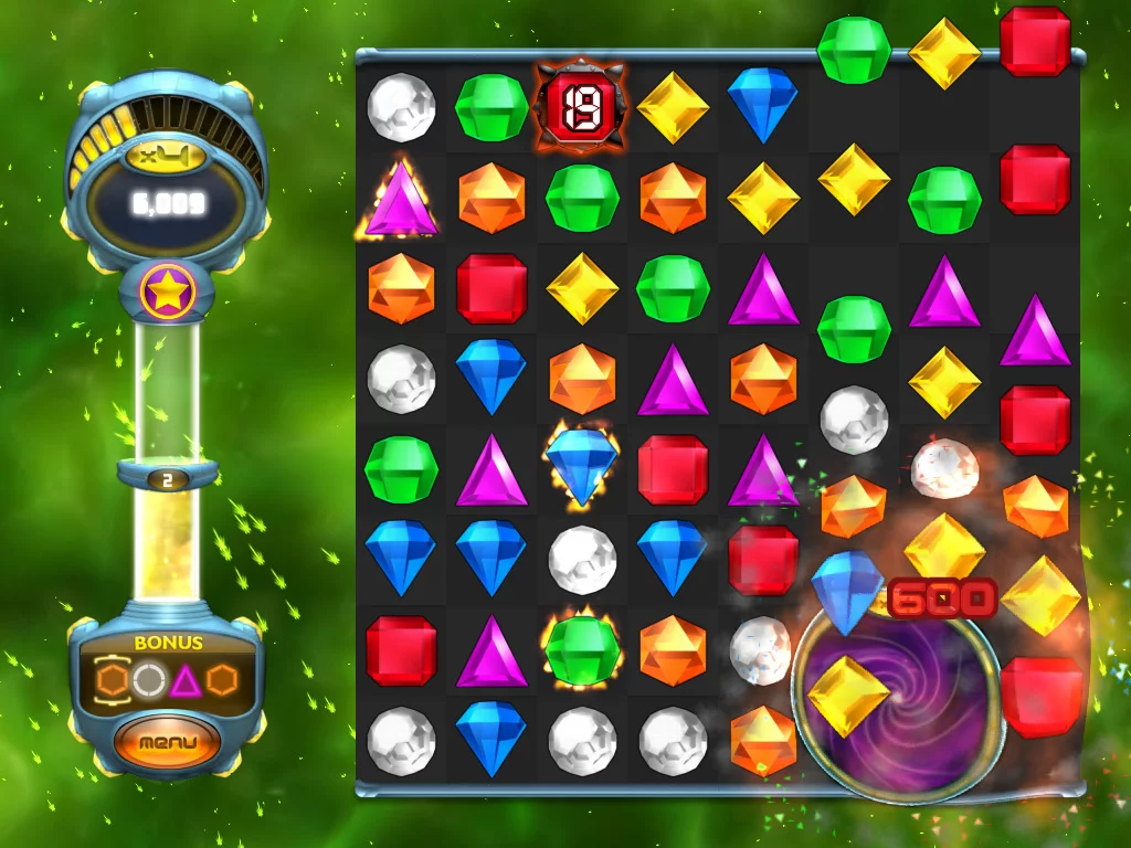 Изображение игры: Bejeweled Twist