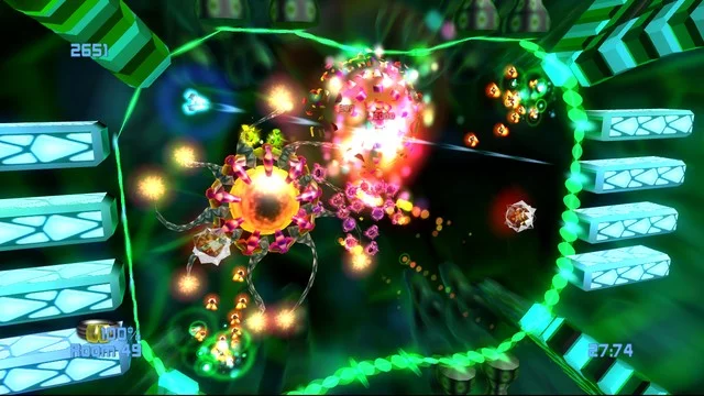 Изображение игры: Mutant Storm Reloaded