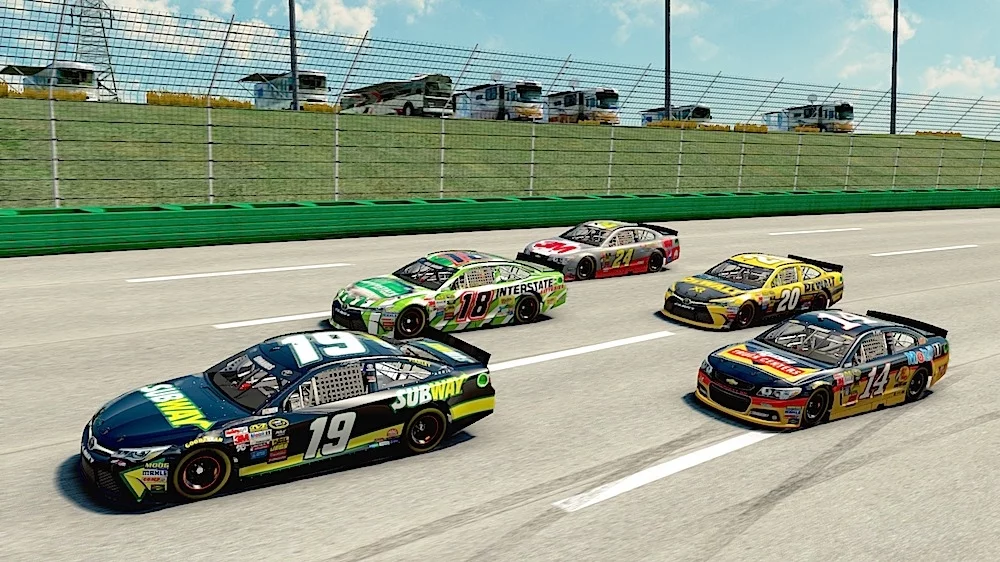 Изображение игры: NASCAR '15