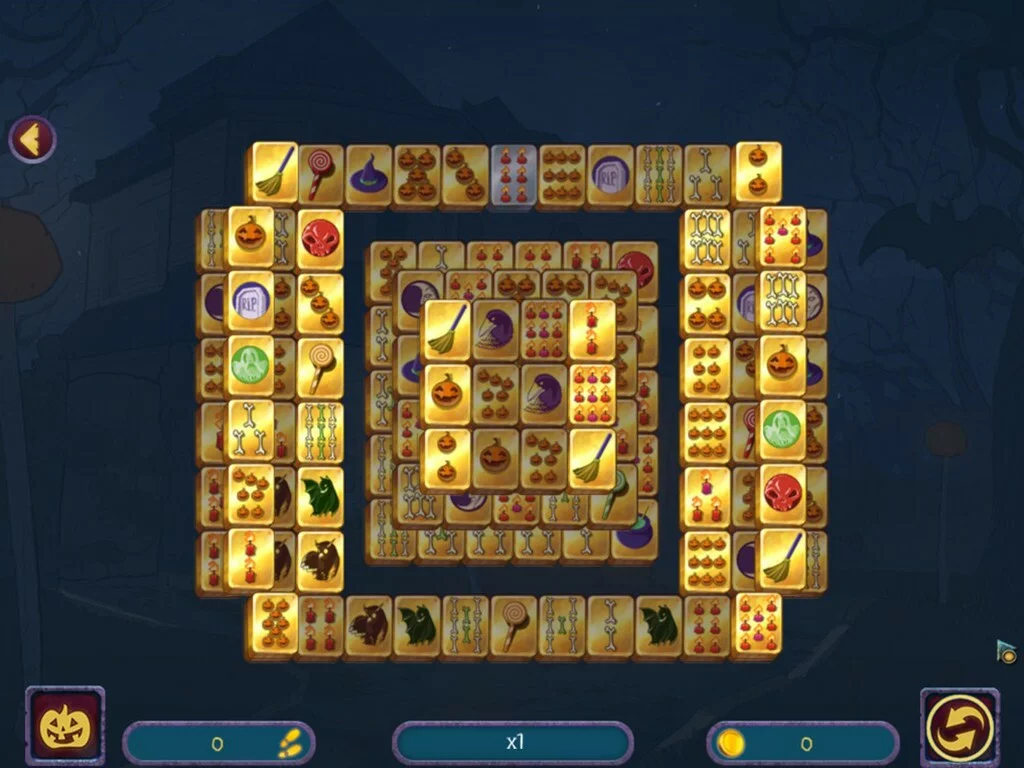 Изображение игры: Halloween Night Mahjong
