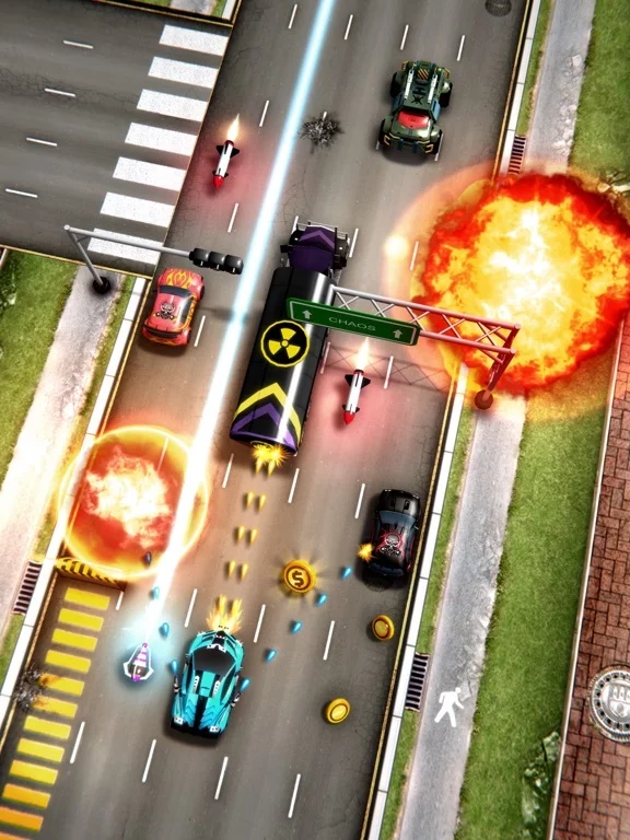 Изображение игры: Chaos Road - Combat Racing
