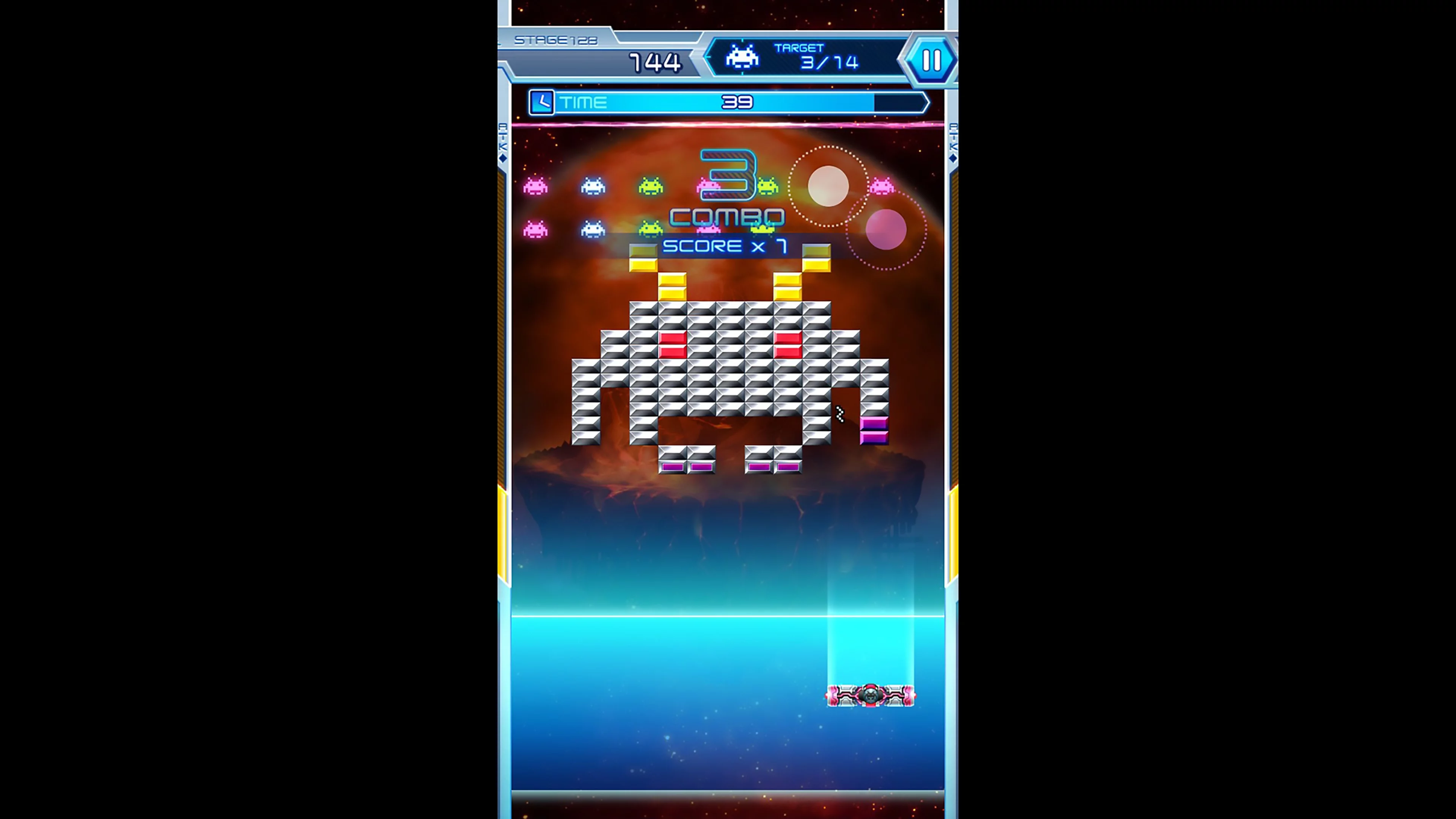 Изображение игры: Space Invaders Forever