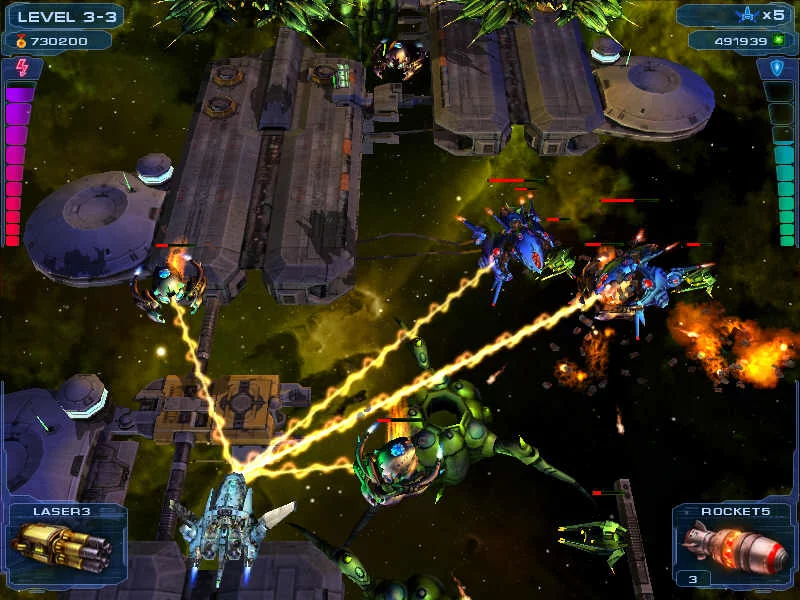 Изображение игры: AstroAvenger 2