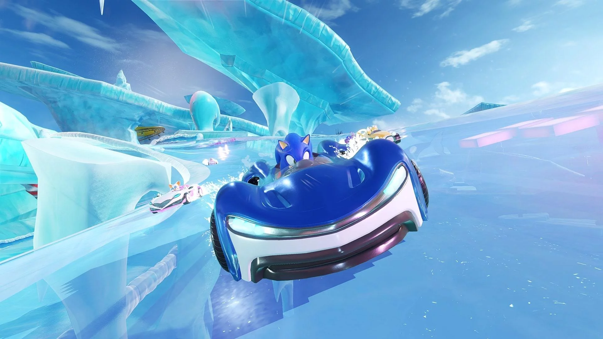 Изображение игры: Team Sonic Racing and Super Monkey Ball: Banana Blitz HD