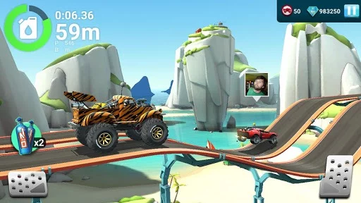 Изображение игры: MMX Hill Dash 2 – Offroad Truck, Car & Bike Racing