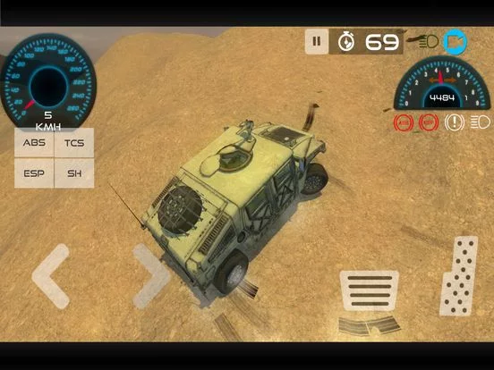 Изображение игры: Army Vehicle Military Base Driving Simulation