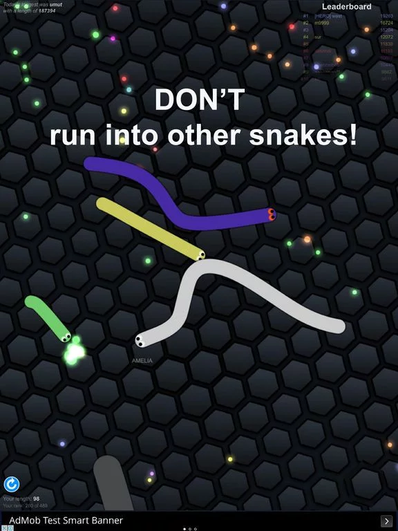Изображение игры: slither.io mobile ©