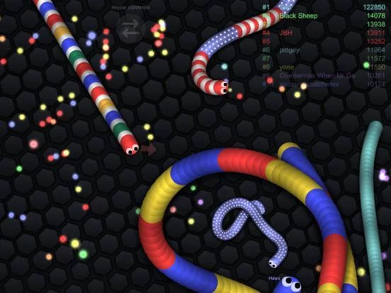 Изображение игры: Flappy Slither 3D - Color Worm Rush