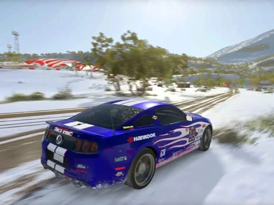 Изображение игры: Road Limits: Race Madness