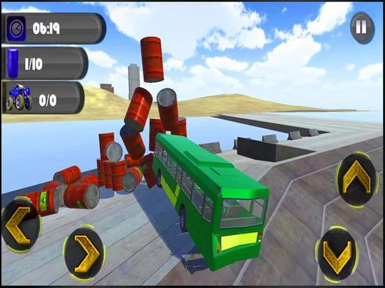 Изображение игры: Whirlpool Monster Truck Derby - Car Demolition