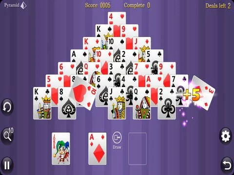 Изображение игры: AAA Pyramid Solitaire