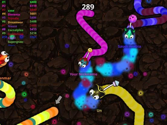 Изображение игры: Rampage Worms - Run Masters