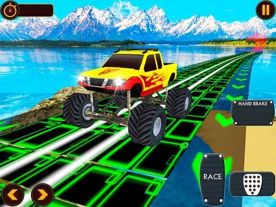 Изображение игры: Top Monster Truck: Offroad Challenge Race