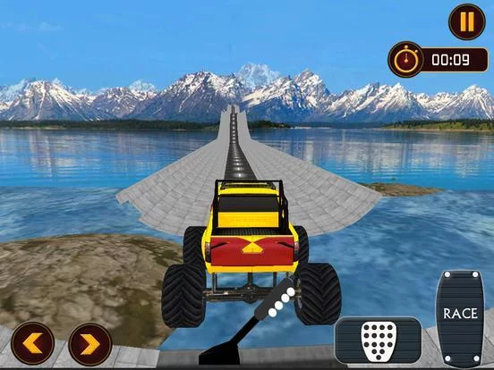 Изображение игры: Crazy Monster Truck Drive