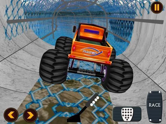 Изображение игры: Crazy Monster Truck Drive