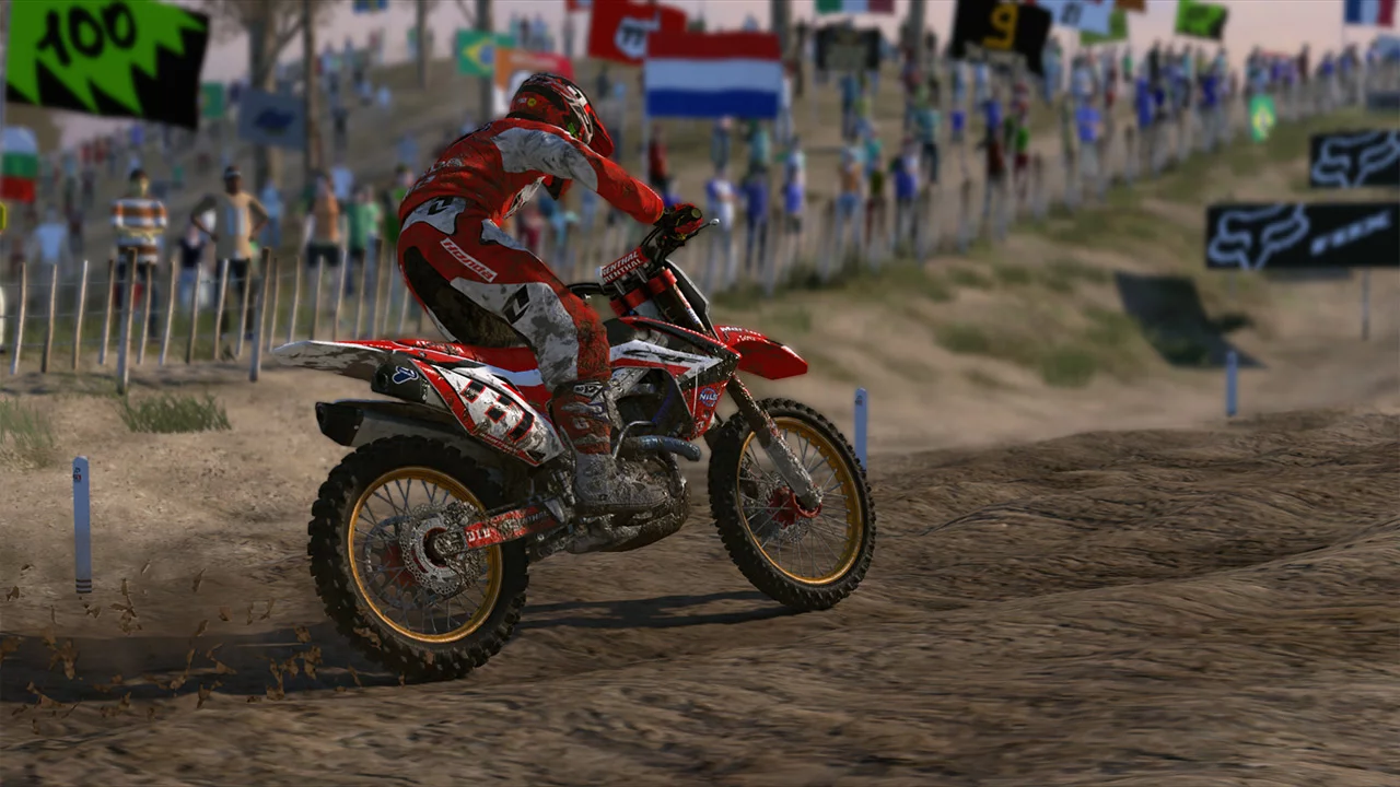 Изображение игры: MXGP - The Official Motocross Videogame Compact