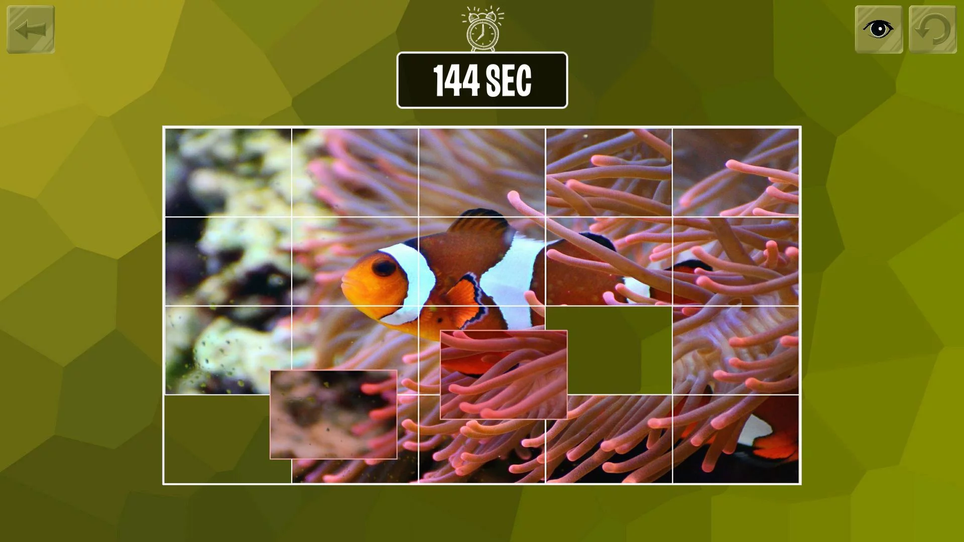Изображение игры: Easy puzzle: Animals