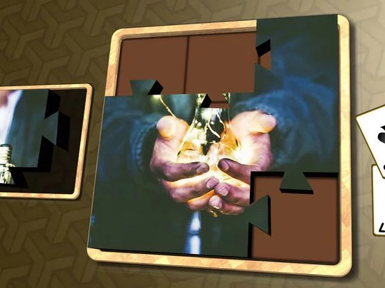 Изображение игры: Jigsaw Solitaire Lights