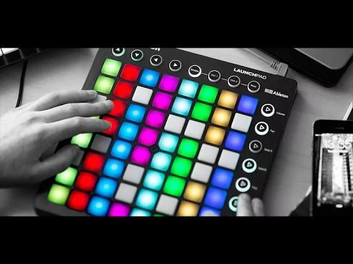 Изображение игры: Dj EDM Pads Game