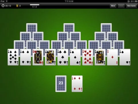 Изображение игры: TriPeaks Solitaire Free