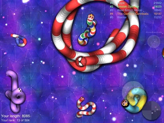 Изображение игры: wormy.io: snake game