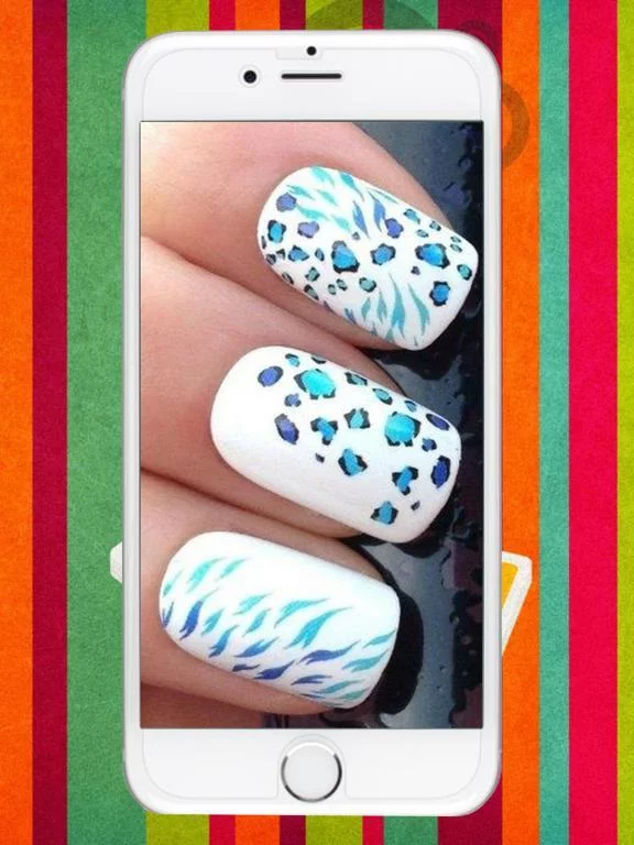 Изображение игры: Nails Art & Design (best examples how girls and women can decor nails art fashion at home salon) free game