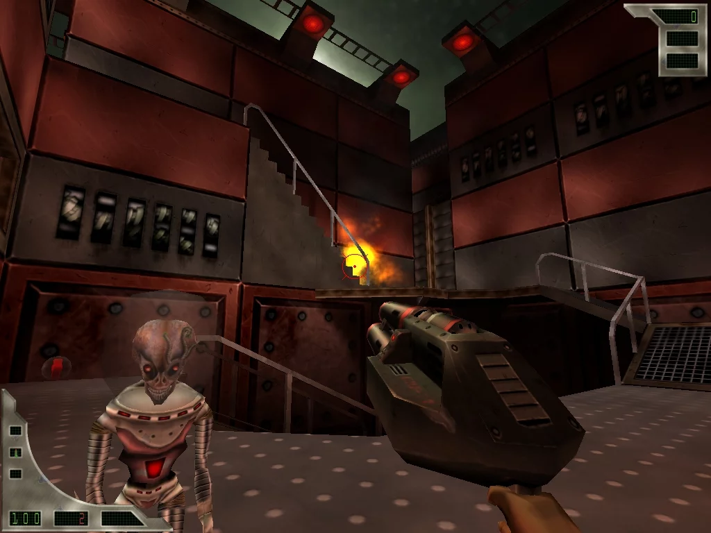 Изображение игры: CodeRED: Alien Arena