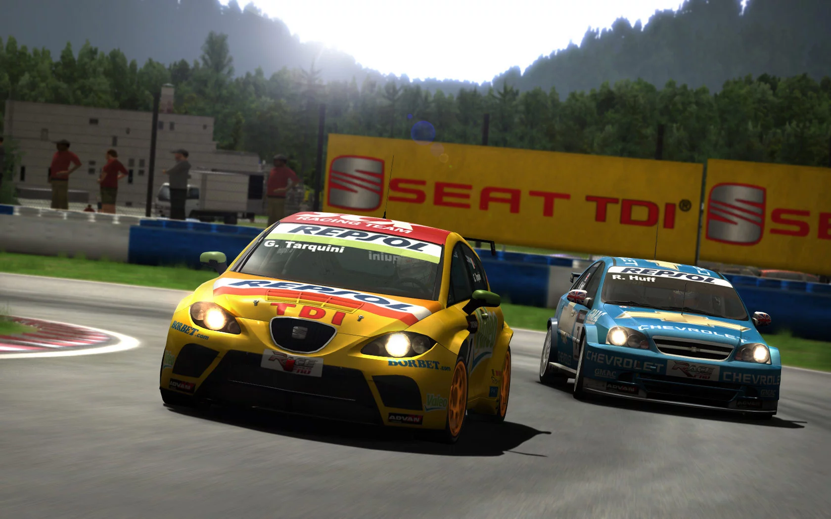 Изображение игры: RACE On