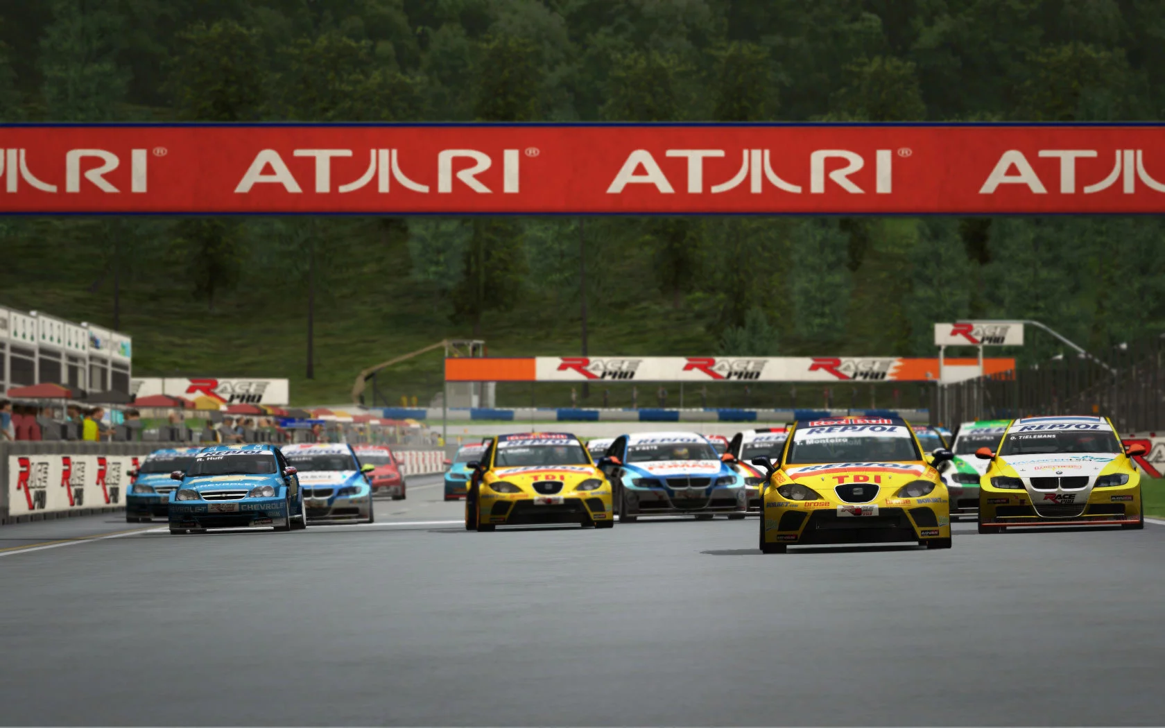 Изображение игры: RACE On