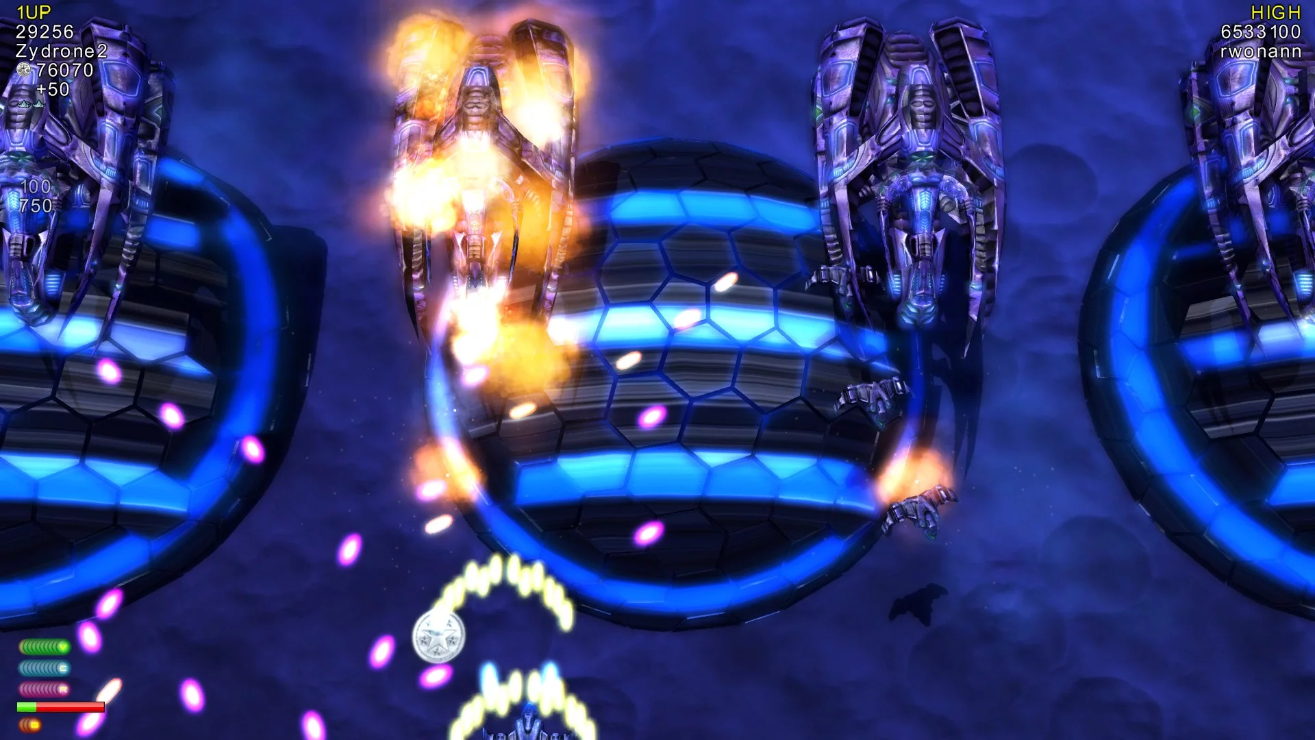 Изображение игры: Alien Crusader